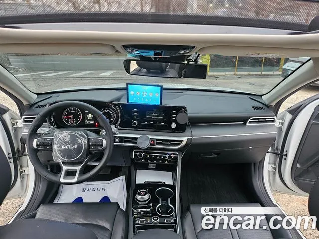 Kia K5 K5 3 поколение 2.0 LPI(Для проката) — Фото автомобиля 11