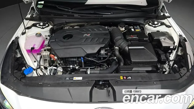 Hyundai Avante CN7 — Фото автомобиля 9