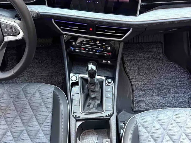 Volkswagen Sagitar — Фото автомобиля 17