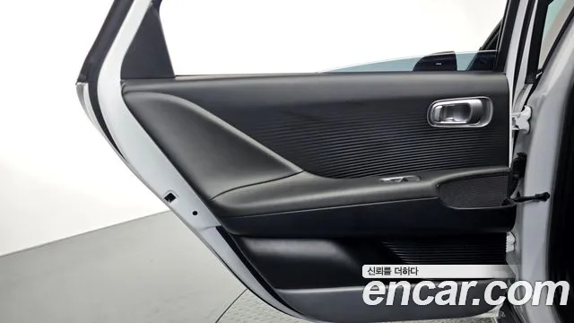 Hyundai Ioniq 6 — Фото автомобиля 14