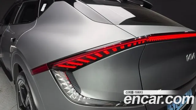 Kia EV6 — Фото автомобиля 23