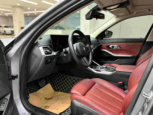 BMW 3 Series — Фото автомобиля 5