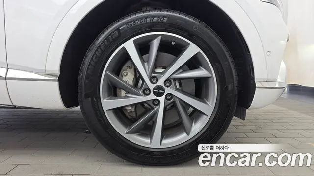 Genesis GV80 — Фото автомобиля 6