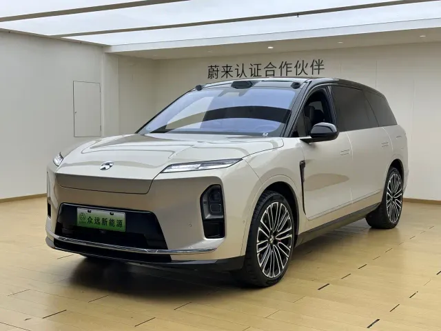 Фотография автомобиля — Nio ES8