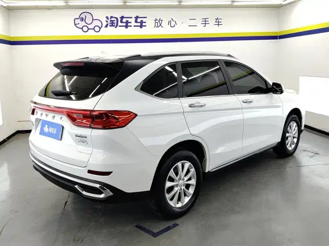Haval M6 — Фото автомобиля 3