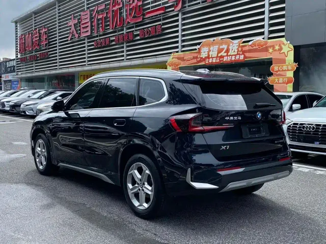 BMW X1 — Фото автомобиля 6