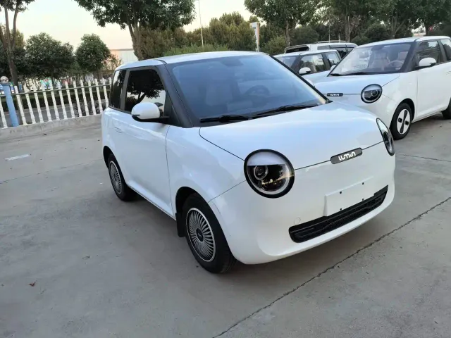 Changan Lumin — Фото автомобиля 3