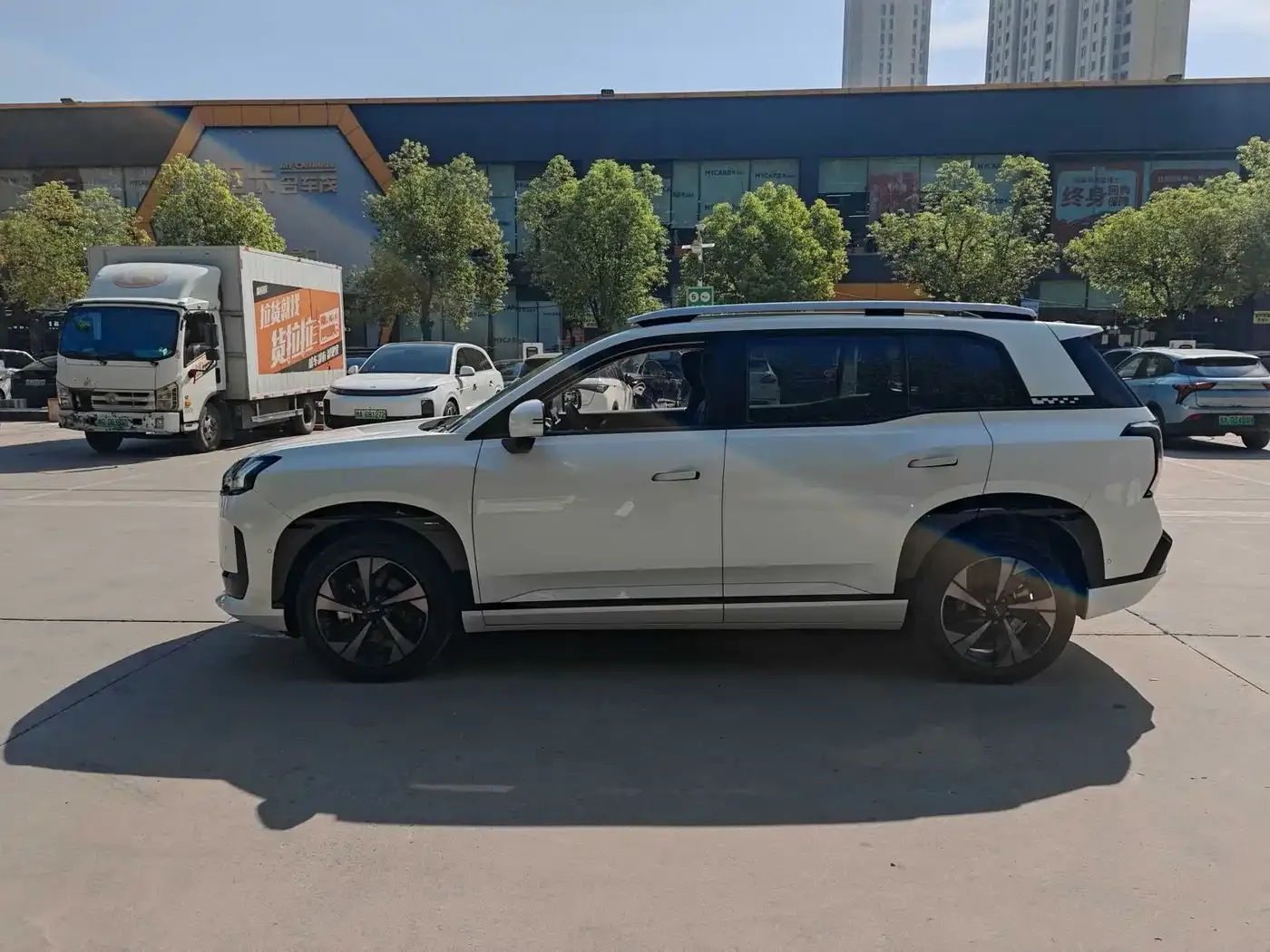 Aion AION V 2025 Aion T-Rex Family Edition 650 Supreme Version — Фото автомобиля 16