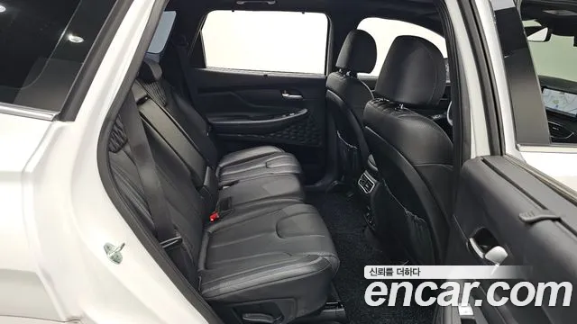 Hyundai Santafe — Фото автомобиля 12
