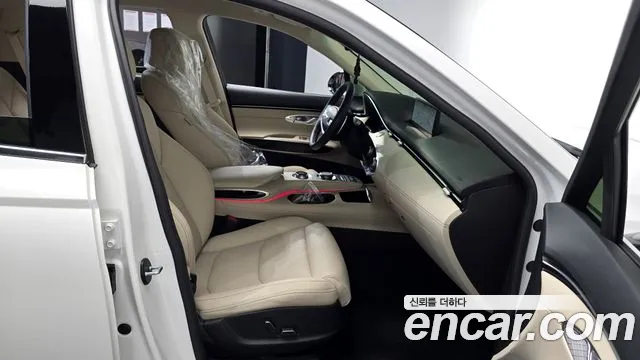 Genesis GV70 2.5T Бензин 2WD — Фото автомобиля 26