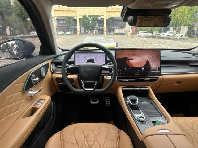 Chery Arrizo 8 PRO — Фото автомобиля 12