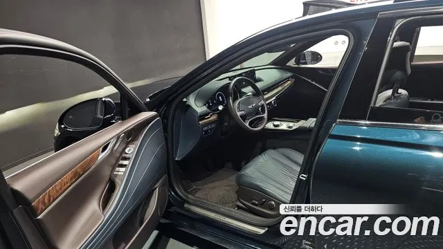 Genesis G80 Бензин 2.5 турбо AWD — Фото автомобиля 10