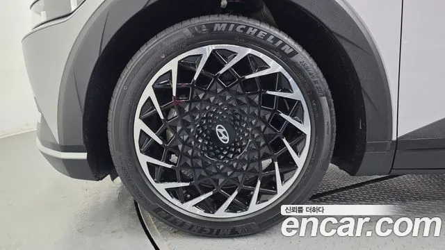 Hyundai Ioniq5 Ioniq5 Long Range AWD — Фото автомобиля 5