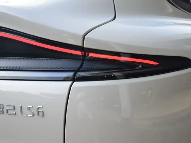 IM Motors LS6 — Фото автомобиля 20