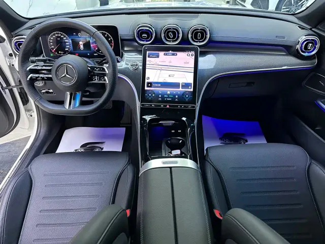 Mercedes-Benz C-Class — Фото автомобиля 6