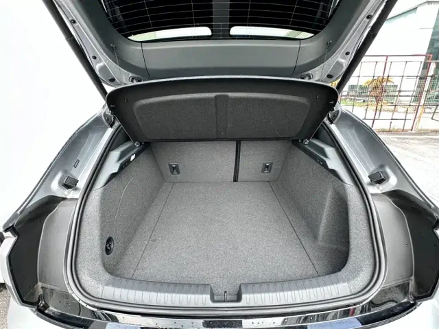Audi E5 Sportback — Фото автомобиля 8