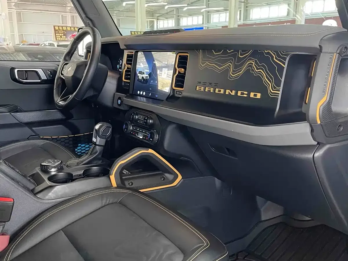 Ford Ford Bronco 2024 2.3T Badlands — Фото автомобиля 11