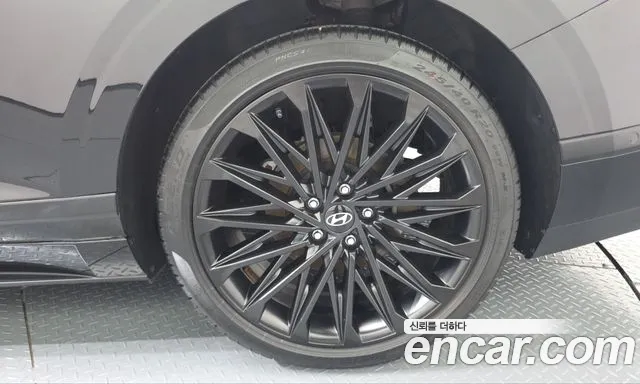 Hyundai Grandeur GN7 — Фото автомобиля 6