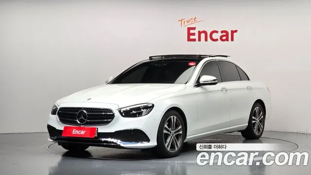 Фотография автомобиля — Mercedes-Benz E-Class W213