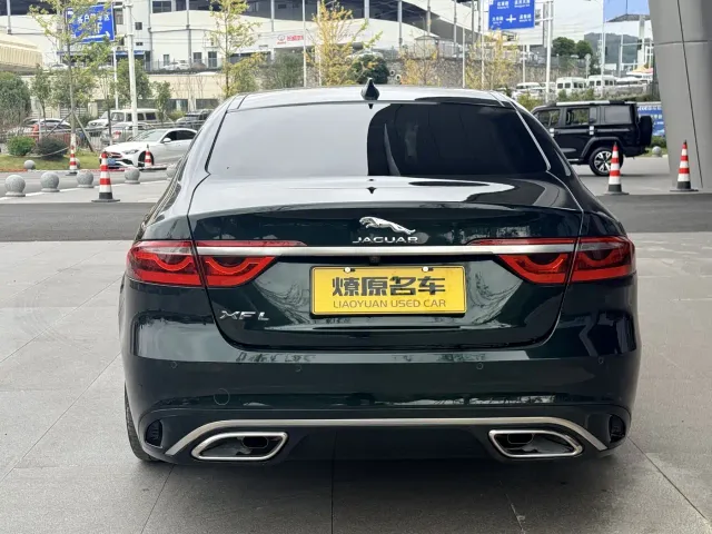 Jaguar XFL — Фото автомобиля 6