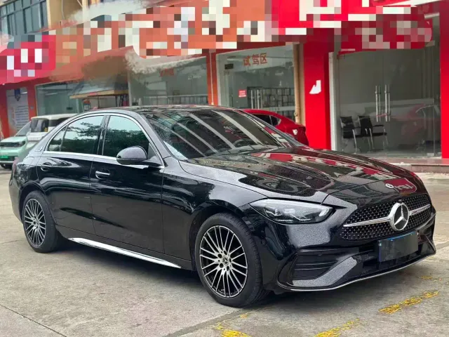 Mercedes-Benz C-Class — Фото автомобиля 3