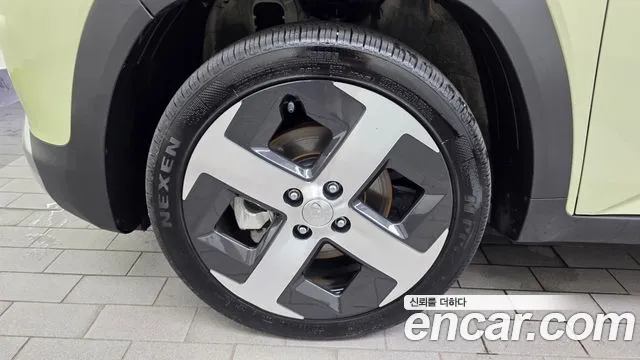 Hyundai Casper Casper Electric Inspiration — Фото автомобиля 5