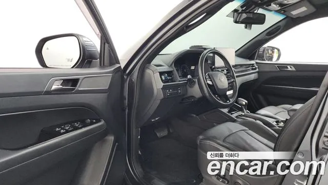 KG_Mobility_Ssangyong Rexton Новый Rexton Sport Дизель 2.2 2WD — Фото автомобиля 10