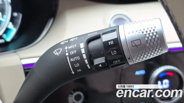 Genesis GV70 2.5T Бензин 2WD — Фото автомобиля 18