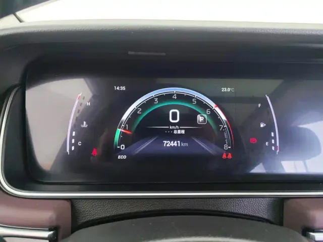 GAC Trumpchi M6 — Фото автомобиля 14