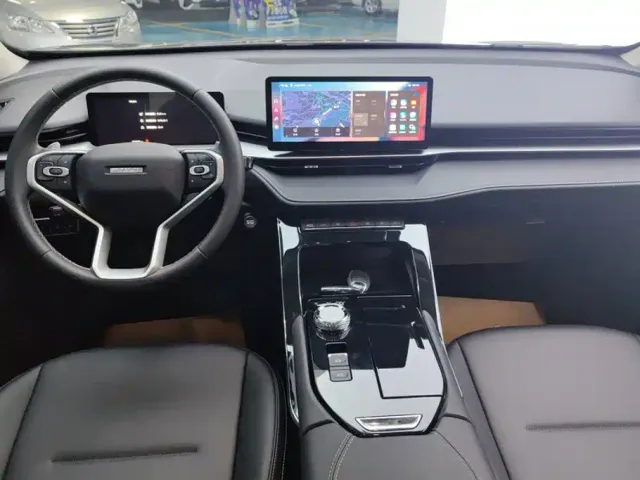 Haval H6 — Фото автомобиля 12
