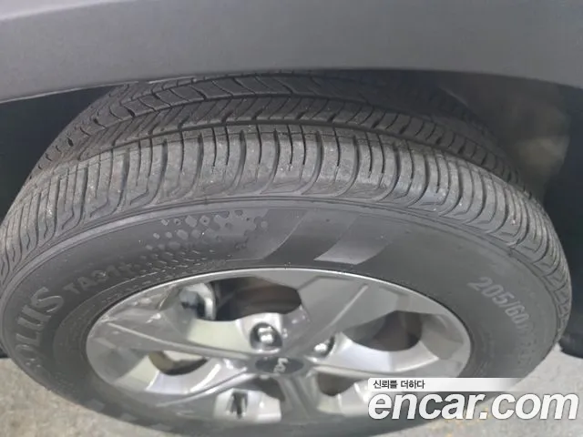 Kia Seltos — Фото автомобиля 12