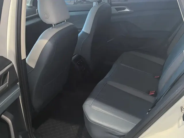Volkswagen Tharu — Фото автомобиля 9