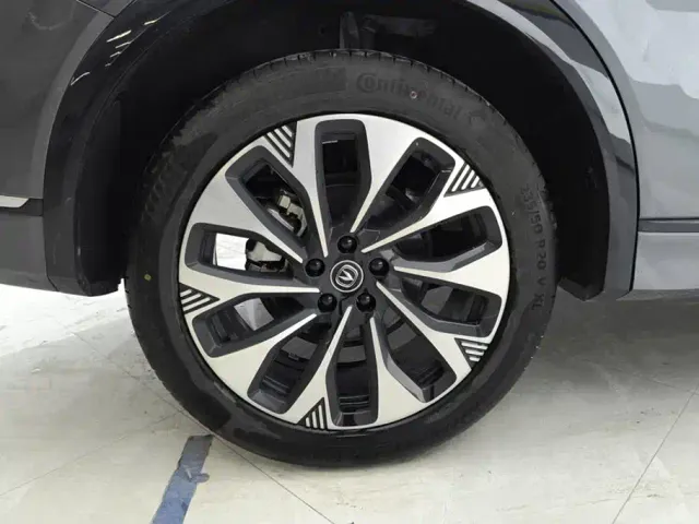 Changan CS75 Plus — Фото автомобиля 6