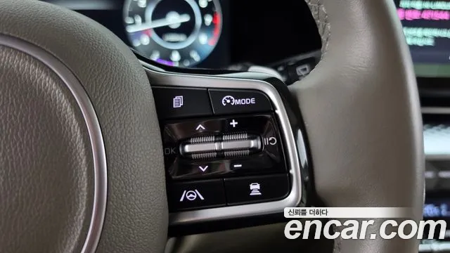 Kia Canival Carnival 4 поколение Бензин 7 мест Hi-Limousine — Фото автомобиля 13