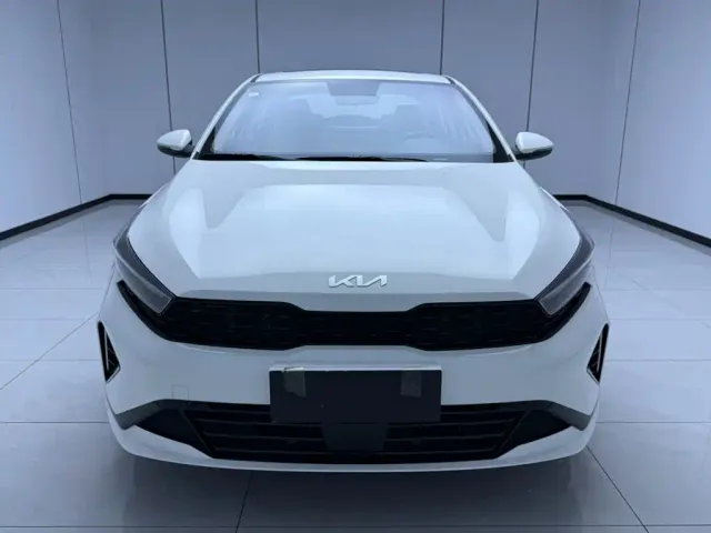 Фотография автомобиля — Kia K3