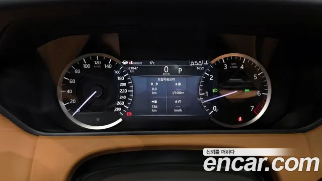 Land Rover Range Rover Velar Range Rover Velar 3.0 P400 R-Dynamic HSE — Фото автомобиля 8