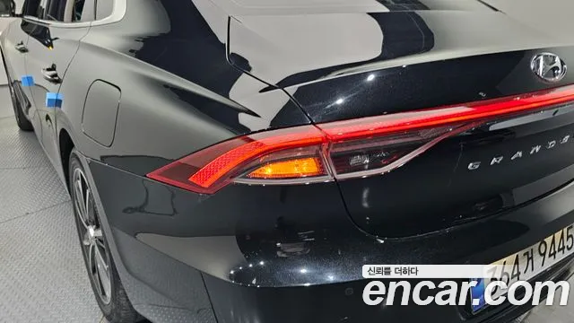 Hyundai Grandeur Новый Grandeur IG — Фото автомобиля 23