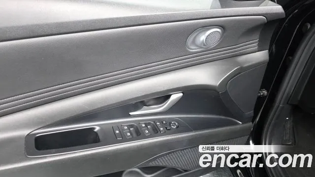 Hyundai Avante CN7 — Фото автомобиля 28