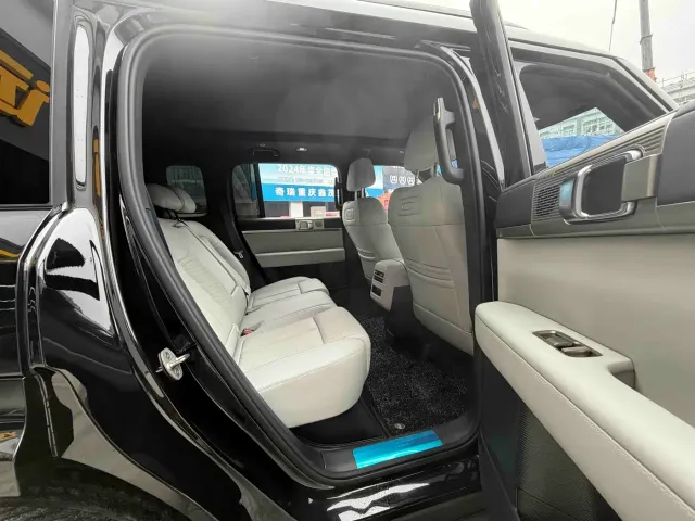 BYD FangChengBao Titanium 7 — Фото автомобиля 8