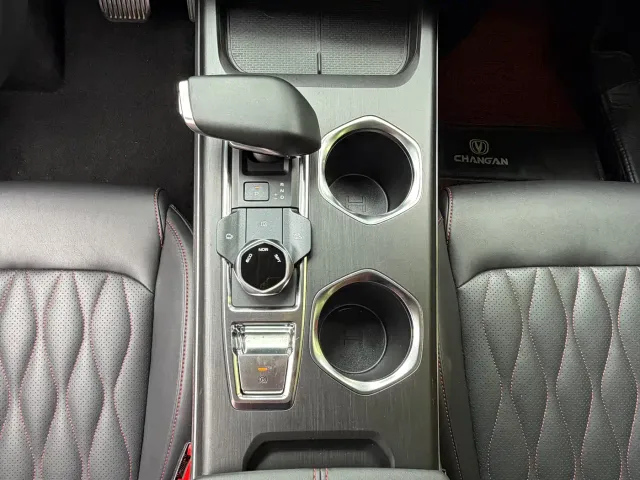 Changan CS55 Plus — Фото автомобиля 11
