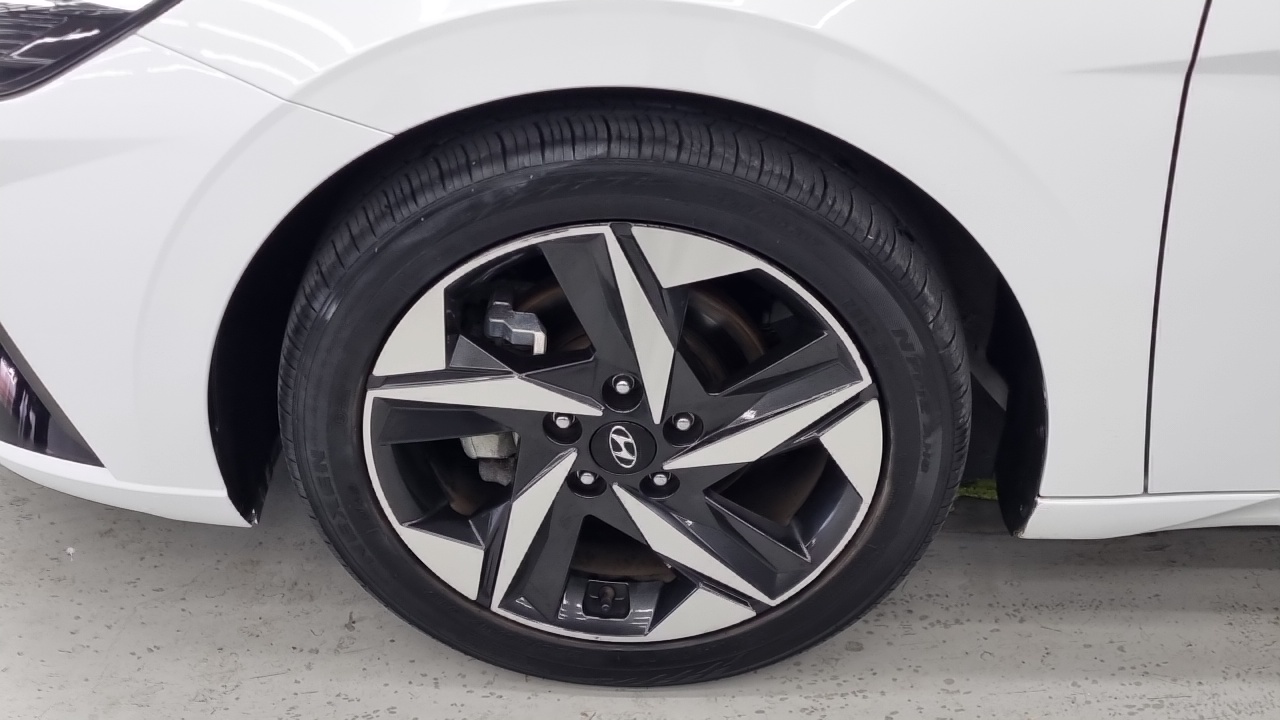Hyundai Avante — Фото автомобиля 18