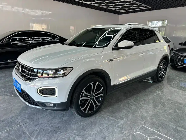 Volkswagen T-Roc — Фото автомобиля 2