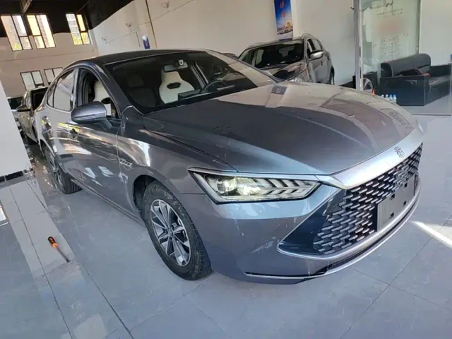 BYD Qin PLUS — Фото автомобиля 3