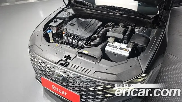 Hyundai Grandeur Grandeur (New) — Фото автомобиля 6