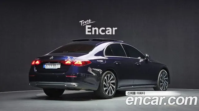 Mercedes-Benz E-Class W214 — Фото автомобиля 2