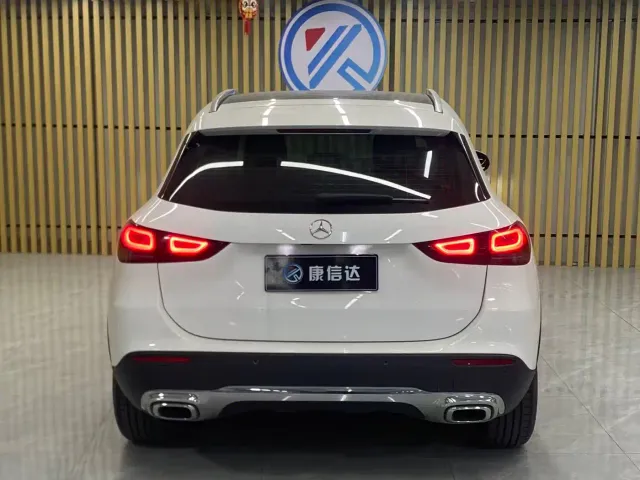 Mercedes-Benz GLA-Class — Фото автомобиля 8