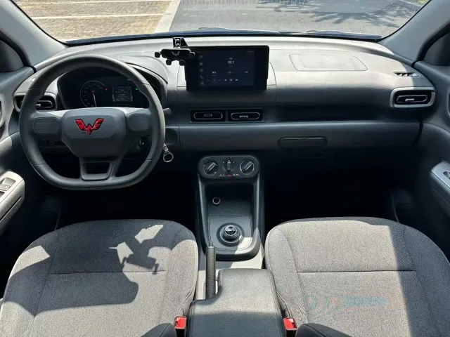Wuling Hongguang — Фото автомобиля 7