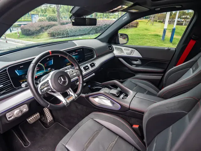 Mercedes-Benz GLE-Class AMG — Фото автомобиля 10