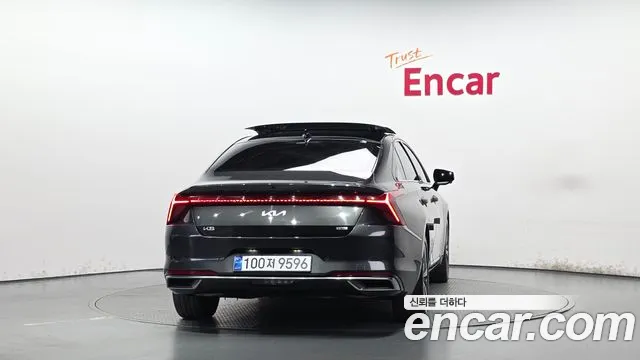 Kia K8 Hybrid — Фото автомобиля 4