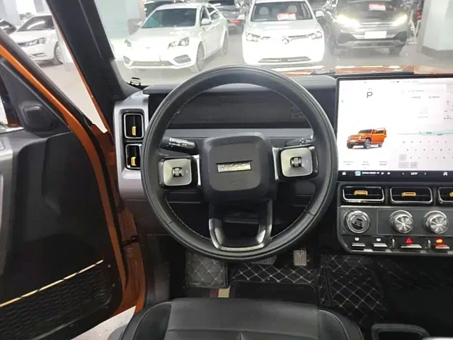 iCAR V23 — Фото автомобиля 10